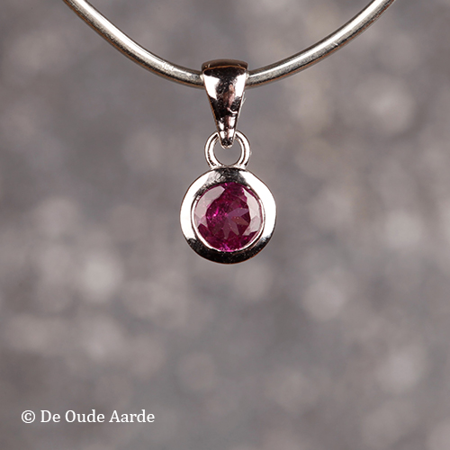 Hanger - Rhodoliet - 4 mm