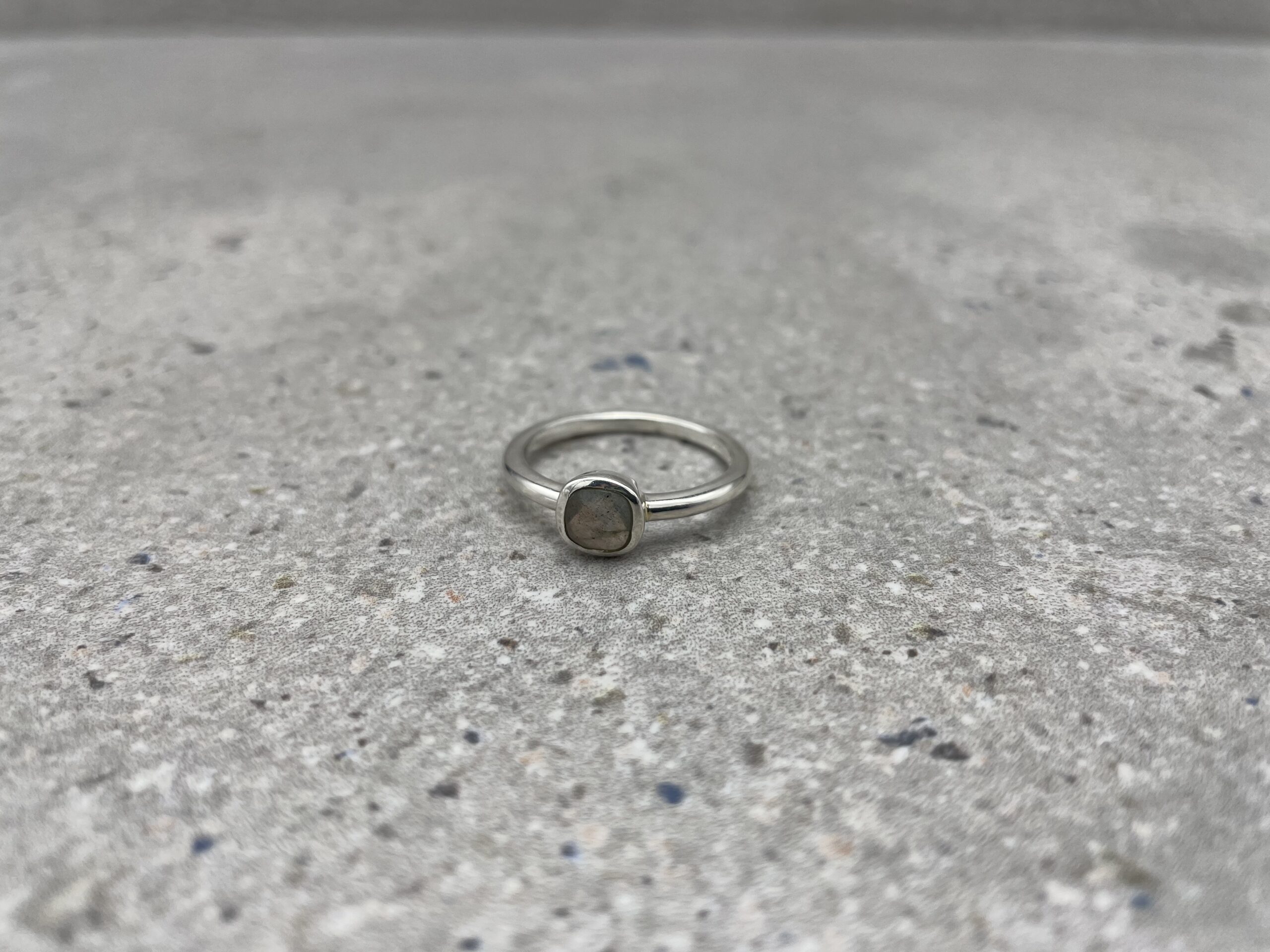 Ring - Labradoriet - facet - Afbeelding 2