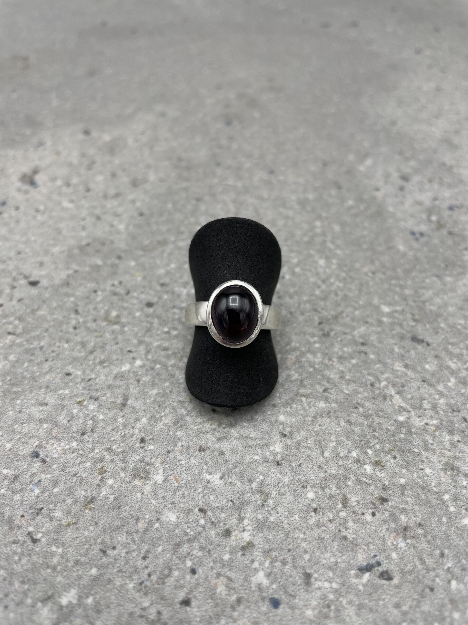 Ring - Granaat - ovaal