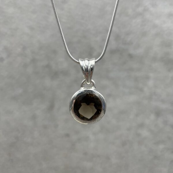 Hanger - Rookkwarts facet