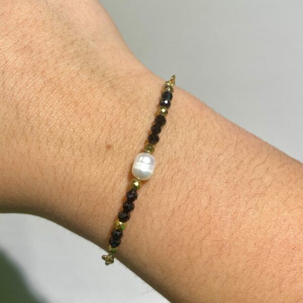 Armband - verstelbaar - Onix/Parel