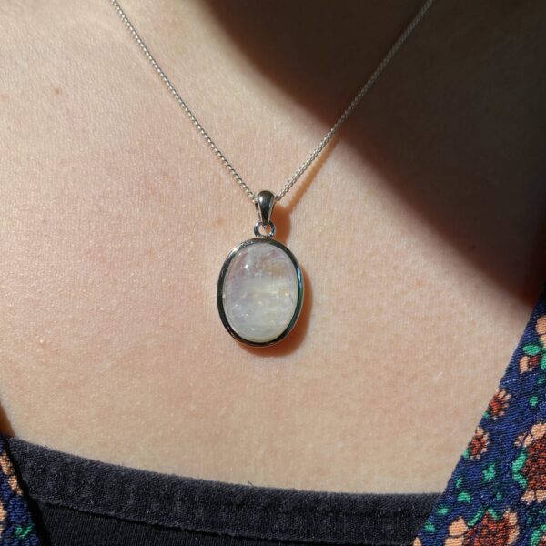 Hanger - Maansteen - Regenboog