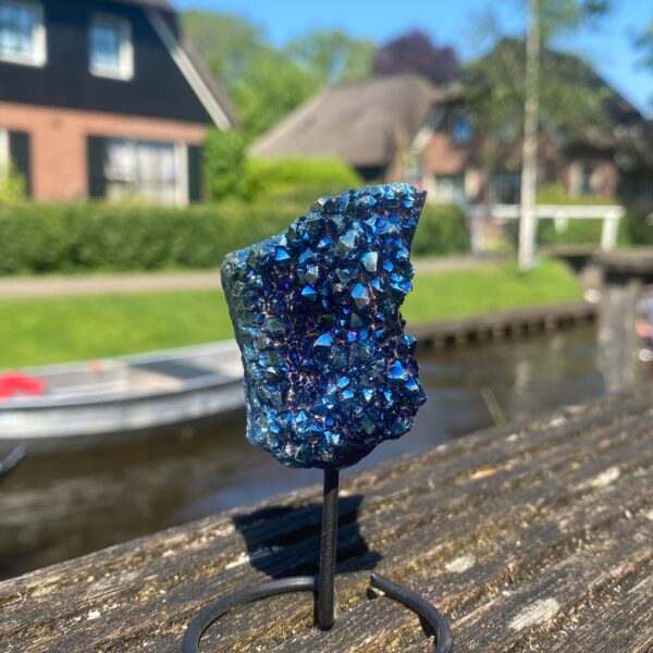 Op standaard - Amethist blue coated mini #7