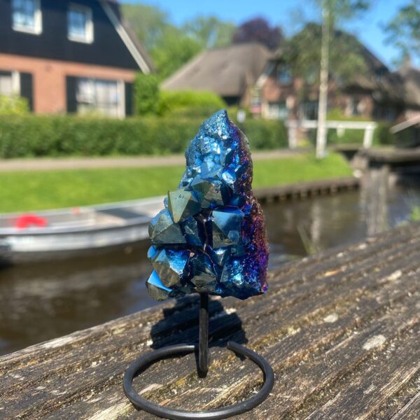 Op standaard - Amethist blue coated mini #5