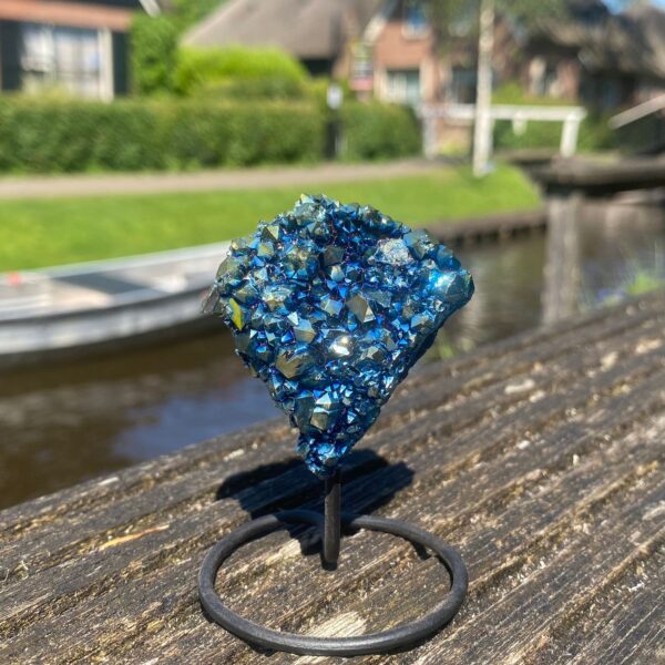 Op standaard - Amethist blue coated mini #11