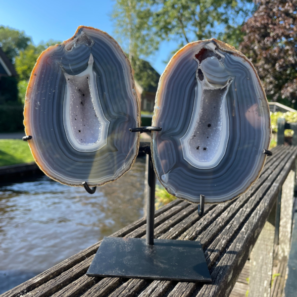 Op standaard - Agaat Geode butterfly  #1